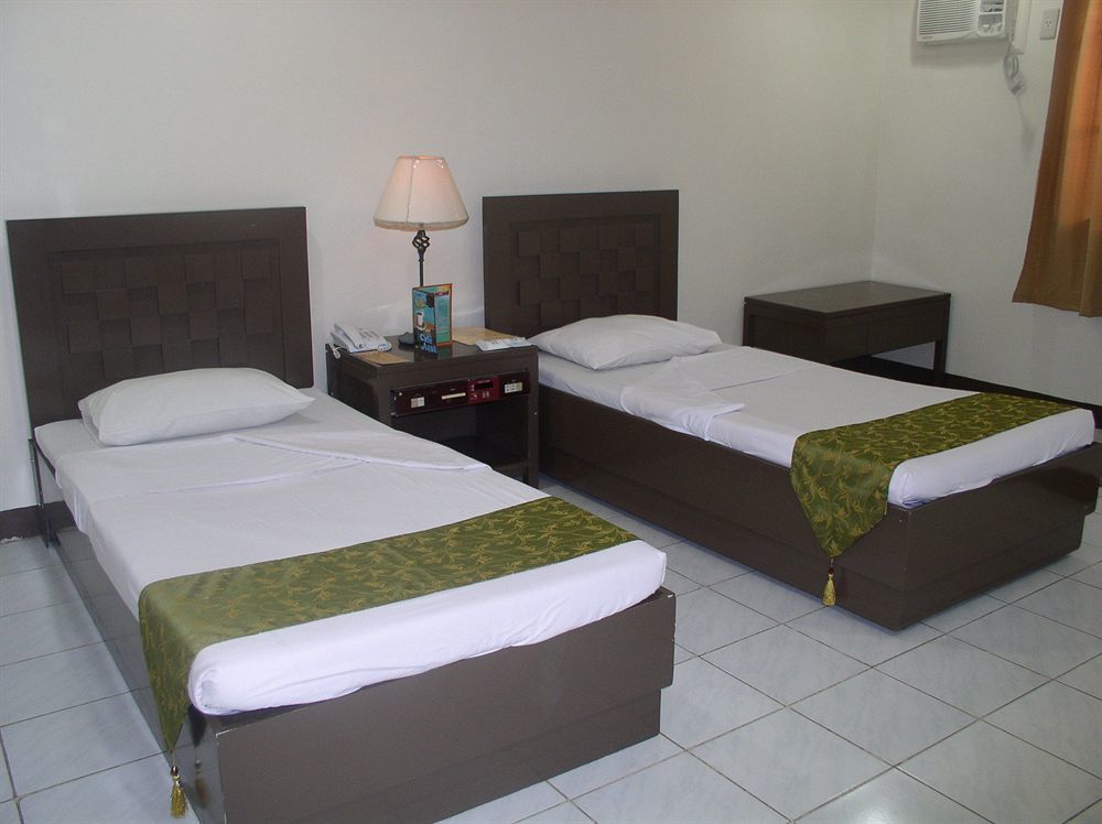 Riverview Resort And Conference Center Calamba  Εξωτερικό φωτογραφία